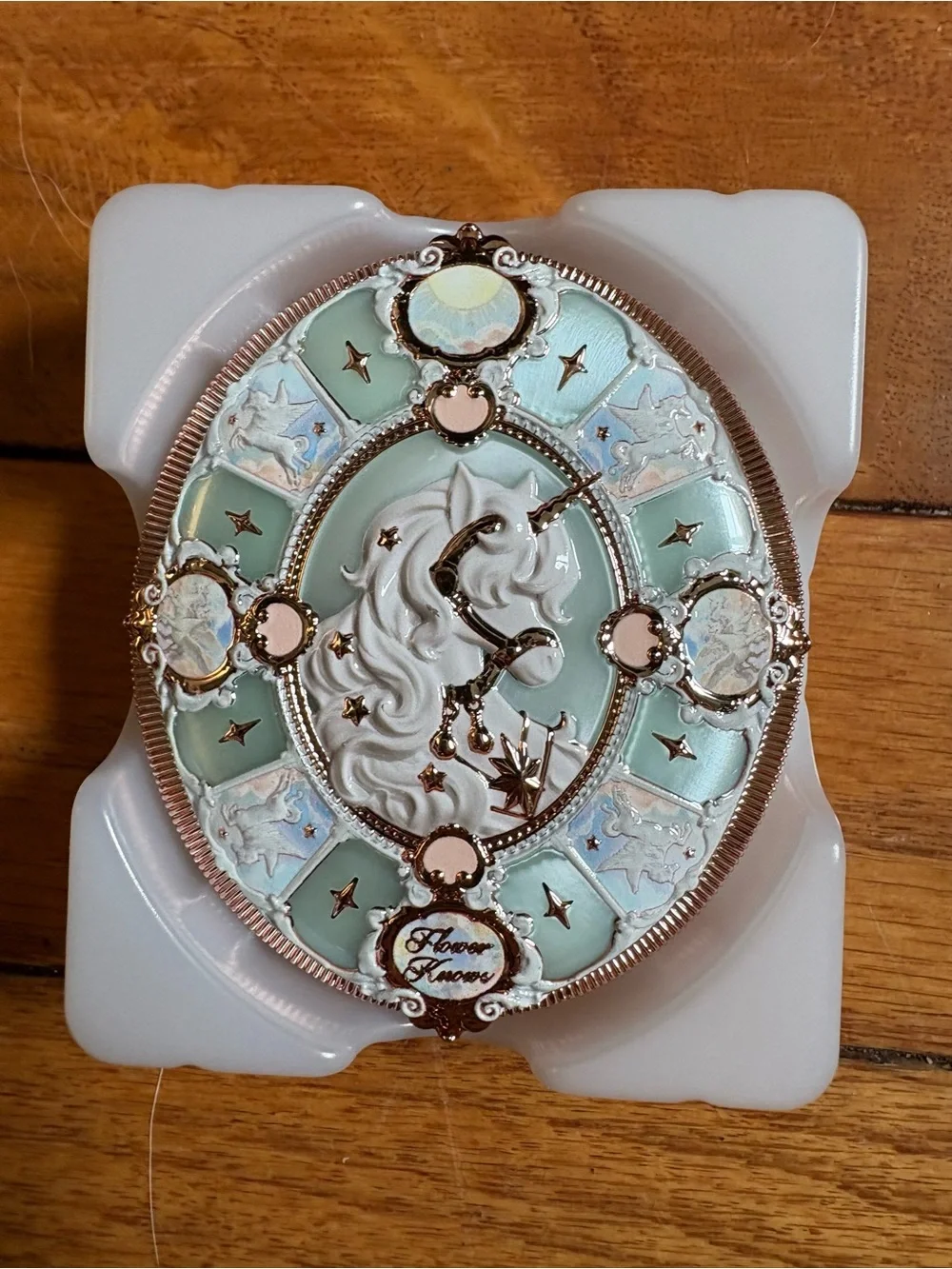 Flower Knows Satin Blush - Laurel Crown (04)